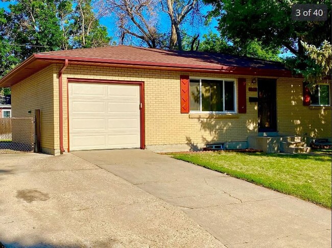 6898 Newman St, Arvada, CO 80004 - photo 2