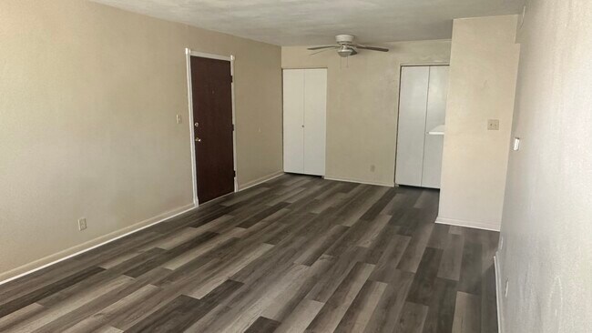 2365 Collins Dr unit C, Sidney, OH 45365 - photo 2