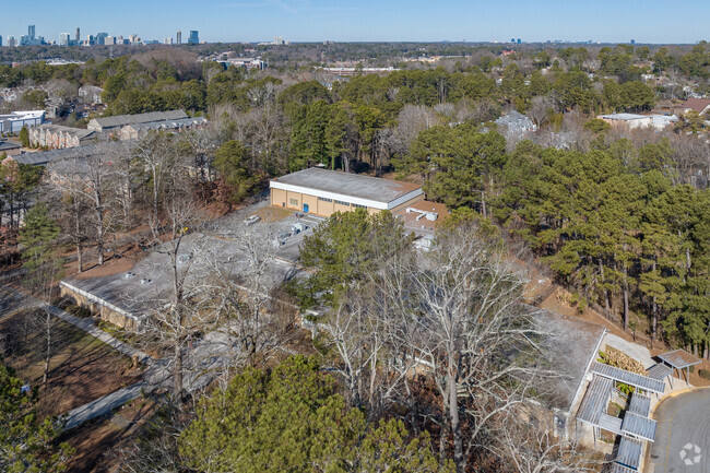 Margaret Harris Comprehensive sits in a residential area of Briarcliff Heights.
