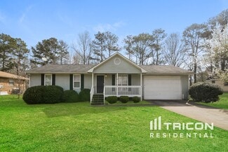 40 W Knight Dr, Carrollton, GA 30116