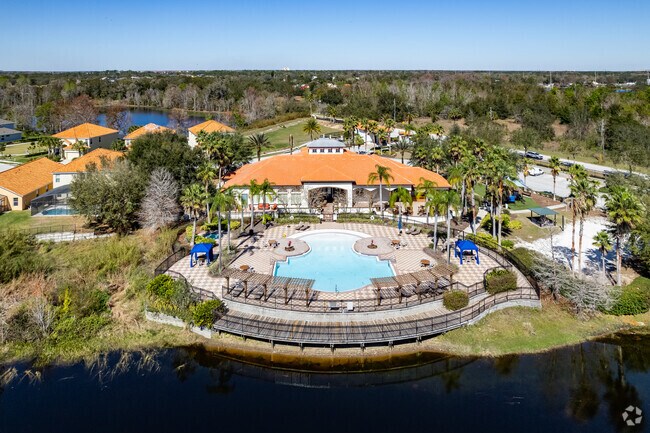 Loughman subdivisions include clubhouses with pools and sports courts.