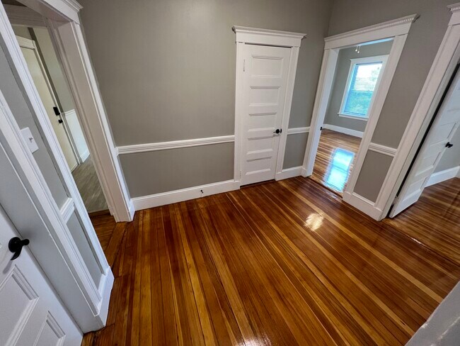 45 Ibbetson St unit 3, Somerville, MA 02143 - photo 7