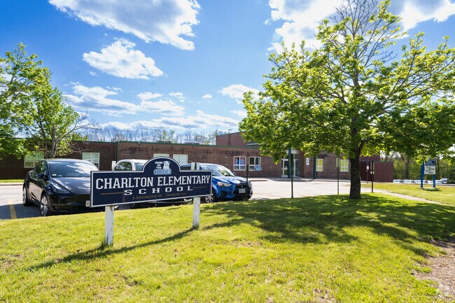 Charlton Elementary School provides a well-rounded education and promotes academic excellence.