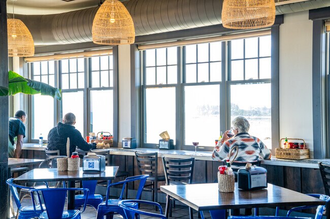 You can get some of the freshest seafood in Ventura at Eric Ericsson’s Fish Co.