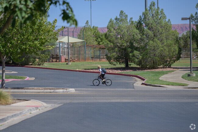 Painted Desert is a bike-friendly neighborhood.