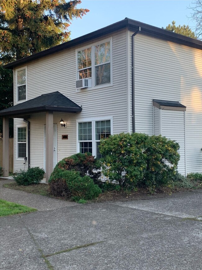 4618 SE 127th Ave, Portland, OR 97236