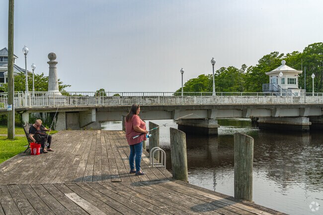 Cast your line in the Pocomoke River for a fun afternoon of fishing in Pocomoke City.