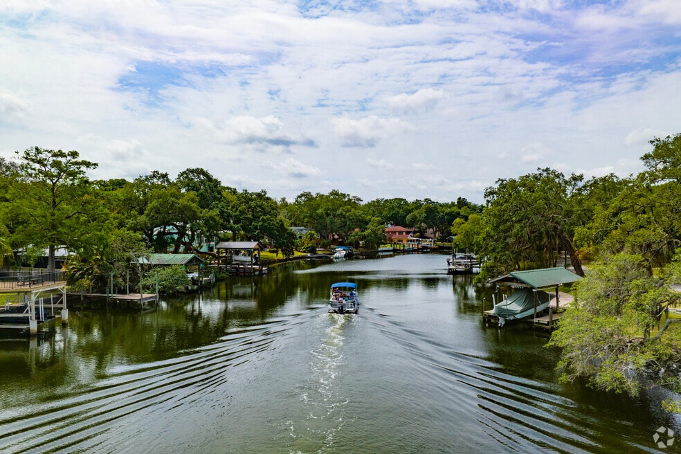 NH_Riverbend_527451_P2_V1_GK_033125