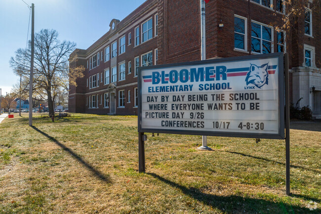 Welcome to Bloomer Elementary School in Downtown Council Bluffs.