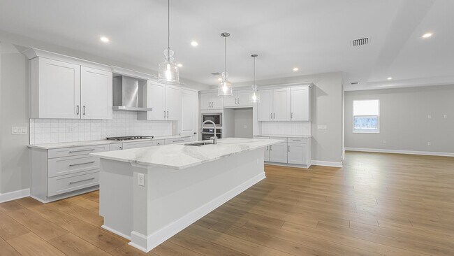 1613 Bellagio Loop, Tavares, FL 32778 - photo 2