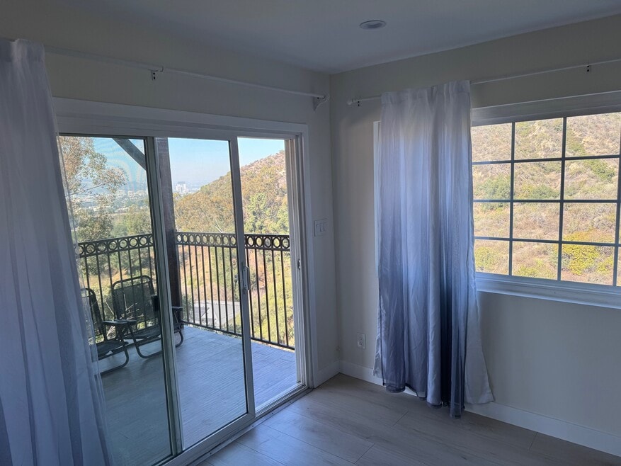 2303 Pennerton Dr unit 1, Glendale, CA 91206 - photo 1