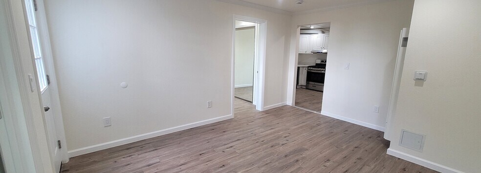 648 10th Ave unit Renovated 1br 1ba pl, San Francisco, CA 94118 - photo 1