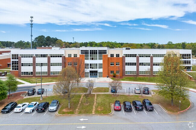 South Cobb High School to the north of Mableton serves most of the area.