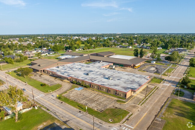 Ray D. Molo Middle School offers plenty of AP and Honors courses.