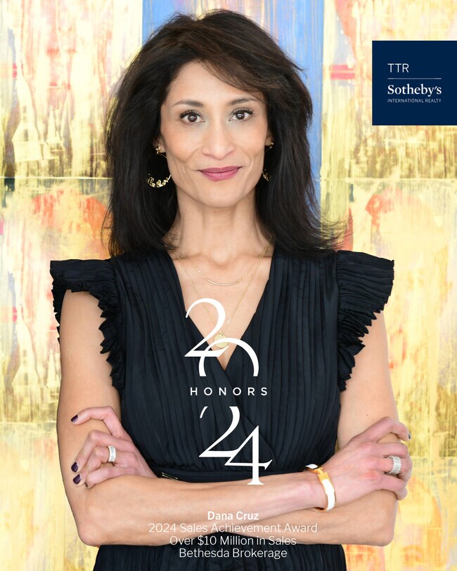 Dana Cruz