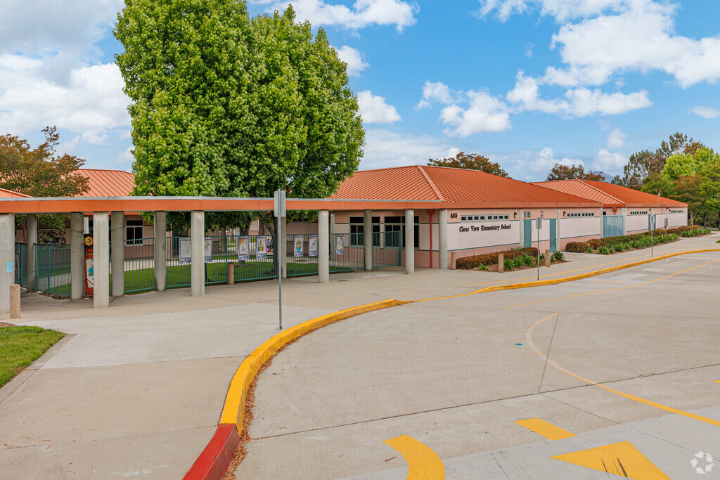 Clear View Elementary School provides quality education to students in grades K-5.