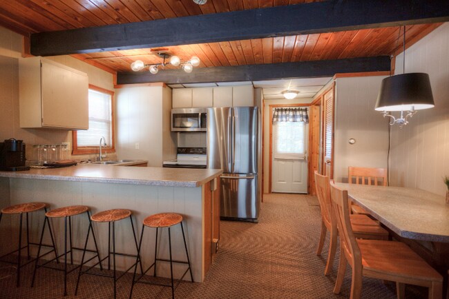 387 Indianhead Rd unit Chill Inn, Wakefield, MI 49968 - photo 7