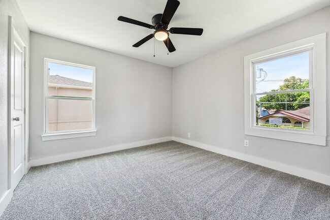 3431 Rosedale St unit 1, Houston, TX 77004 - photo 6