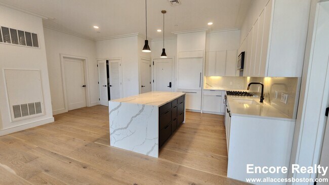 50 Leo M Birmingham Pkwy unit 609, Boston, MA 02135 - photo 7