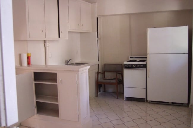 1624 SW 10th St unit 2, Miami, FL 33135 - photo 3