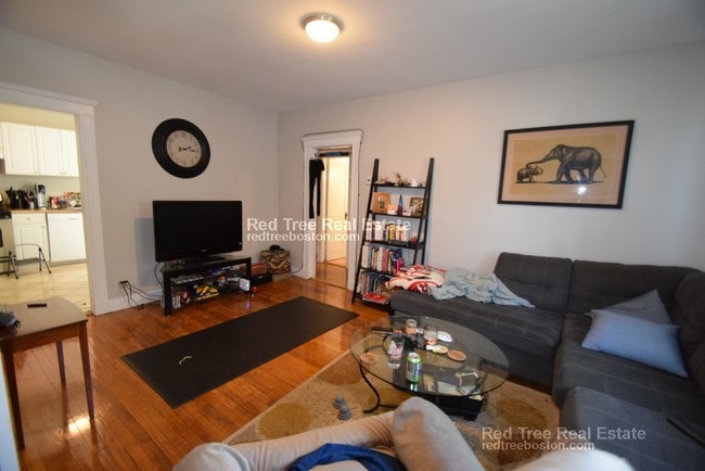 32 Ransom Rd unit 1, Brighton, MA 02135 - photo 6
