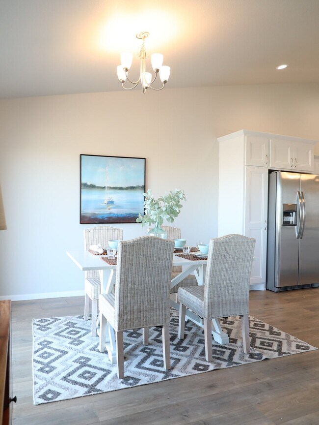 1704 Tobi Ln unit 37505731, Grand Forks, ND 58201 - photo 5