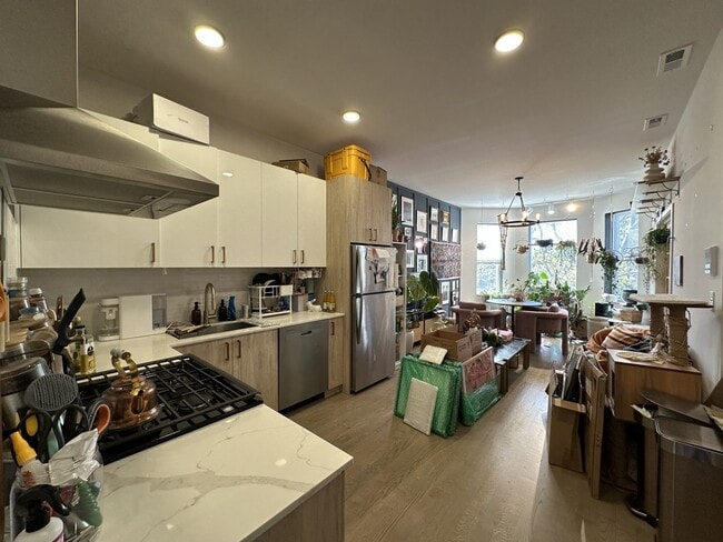 843 N Mozart St unit 3, Chicago, IL 60622 - photo 5