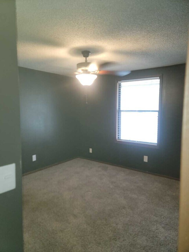 Woodcrest Apartments, Warner Robins, GA 31093 - photo 6