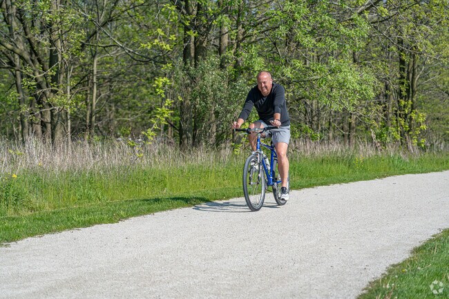 Enjoy scenic rides through Springbrook Prairie Forest Preserve’s 6-mile limestone loop just minutes from West Sanctuary Lane.