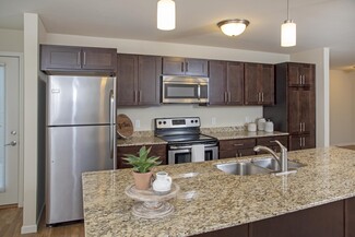 2150 47th Ave S, Grand Forks, ND 58201