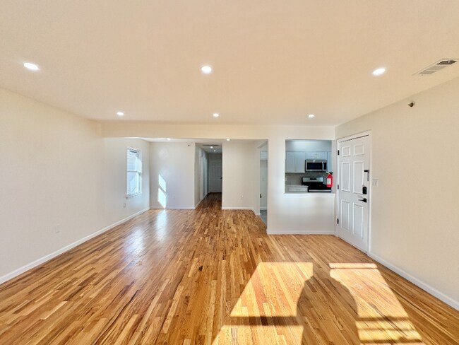 87 Chadwick Ave unit 3, Newark, NJ 07108 - photo 5