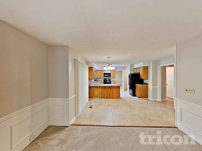 1720 Ridgefield Dr, Roswell, GA 30075 - photo 4