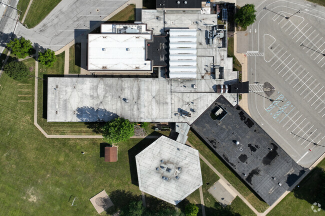 Crestview Elementary 90 Degree Lookdown