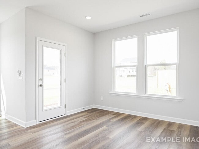 43 Fellow Dr, Lillington, NC 27546 - photo 4