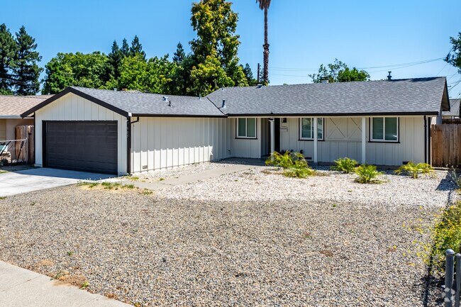 Find your dream ranch-style home in Broderick-Bryte.