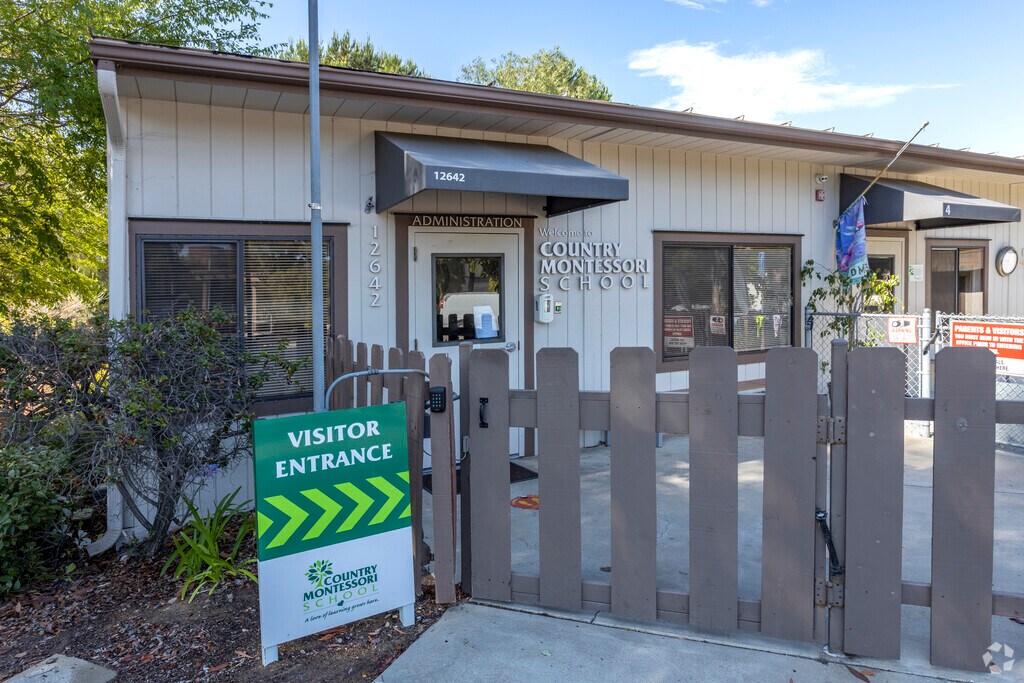Poway Schools Country Montessori School Of Poway Entrance Sign Office