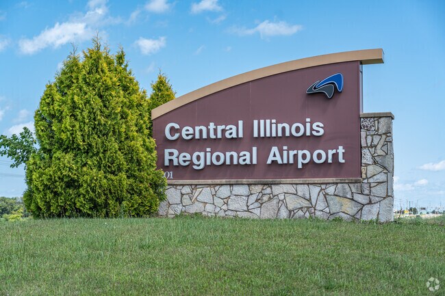 Central Illinois Regional Airport features daily nonstop flights to Chicago and beyond.