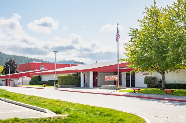 Student drop off at Canfield Middle School in Avondale.
