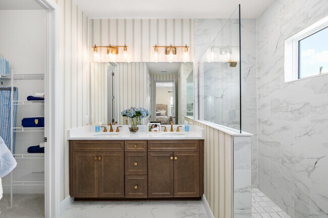 18332 Foxtail Loop unit 36831591, Venice, FL 34293 - photo 6