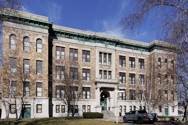 Northeast Intermediate School is a public school in Scranton, PA.