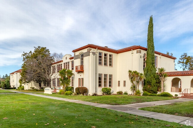 Students are the highest priority at Delphi Academy Of Campbell in Downtown Campbell.