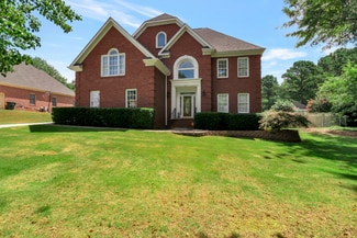 4000 Hogans Mill Ln, Loganville, GA 30052