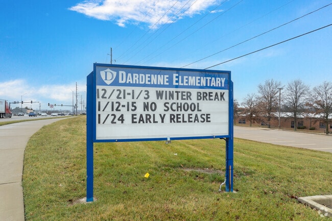 Dardenne Elementary School is part of the Fort Zumwalt R-II school district.