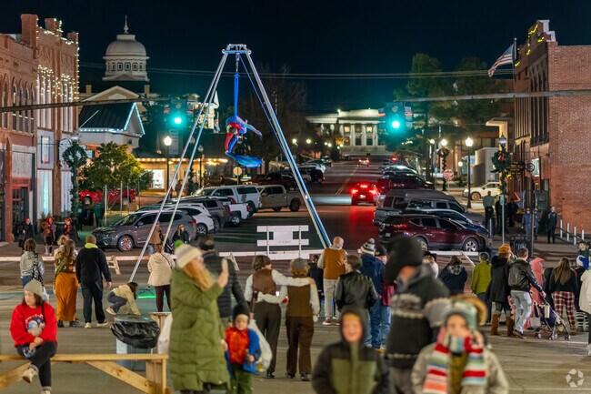 Guthrie's Christmas Market offers performances for locals to celebrate the season.