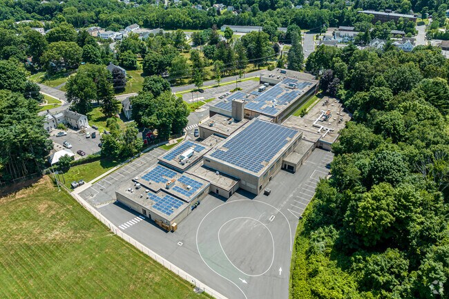 Eli Terry Jr. Middle School has a B rating on Niche.