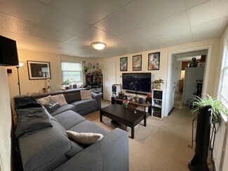 4408 Greensprings Ave Unit 2nd floor, West Mifflin, PA 15122