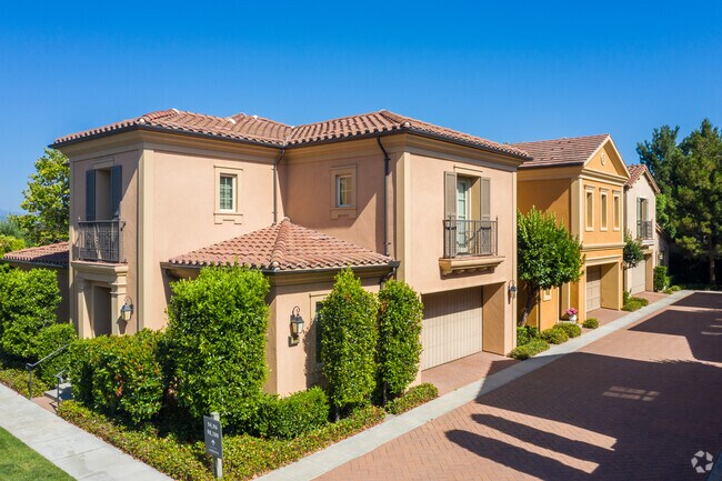 Condominiums are a bit more affordable than single-family homes in Laguna Altura.