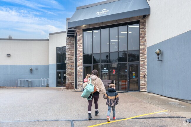 Families use both the indoor and outdoor facilities at Prairie Athletic Club near Renstone.