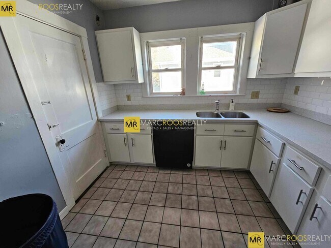 16 Priscilla Rd unit 2, Brighton, MA 02135 - photo 5