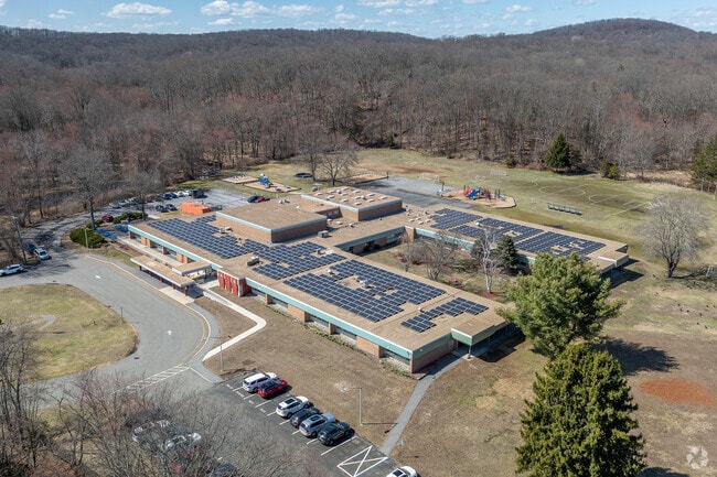Furnace Woods Elementary School earns an A-minus from Niche.